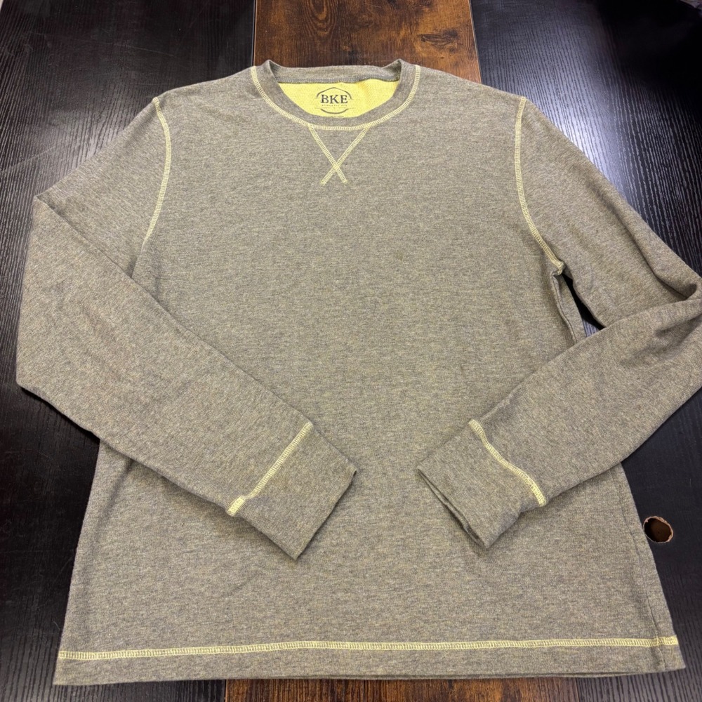 BKE Mens Athletic Fit Long Sleeve Shirt Olive Green Neon‎ Yellow Stitching L
